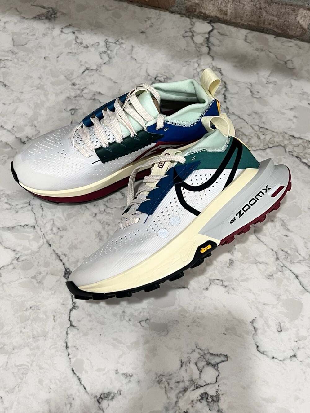 Nike ZoomX Zegama 2 White Bicoastal Court Blue Size 7 W